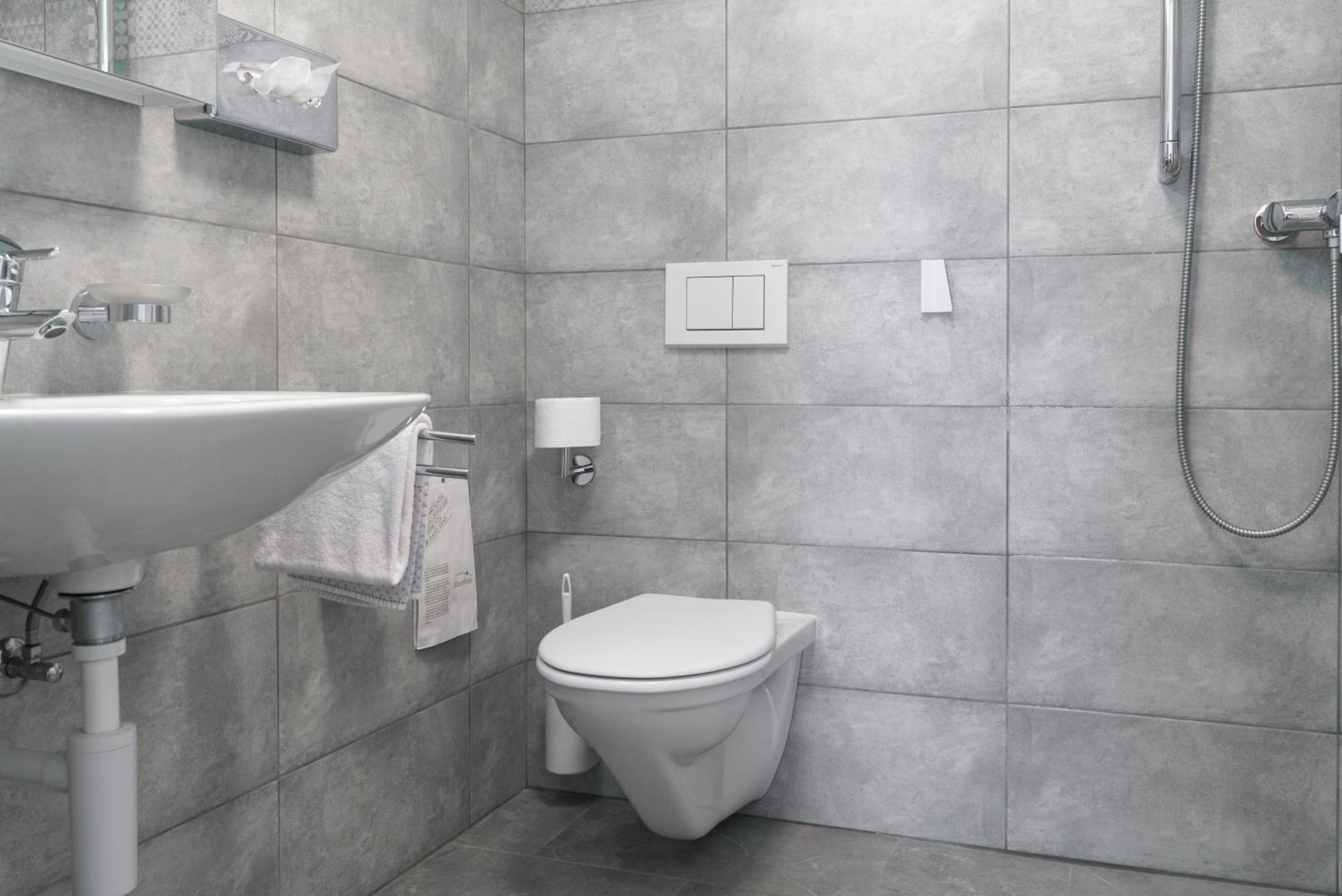 Ca' Del Borgo, Rooms & Suites Poschiavo Kamer foto