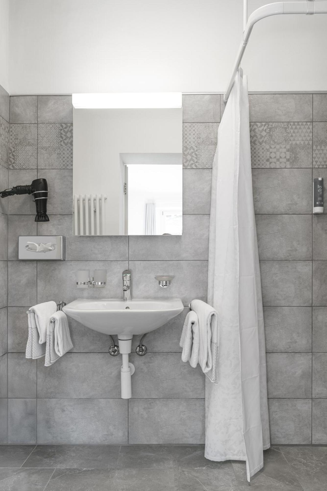 Ca' Del Borgo, Rooms & Suites Poschiavo Kamer foto
